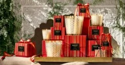 Holiday 3-Wick Candle -Home Fragrance Store Holiday Collections Desktop 32343f85 6538 4999 9310 daf2bb0af636