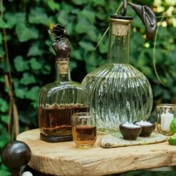 Pequeñas Acanalada Glass Vessel -Home Fragrance Store MKS Jan Barboglio Q4 2020 043 1024x1024 a2b8f824 9a5a 4b6e 82fb e058df2d5ee3