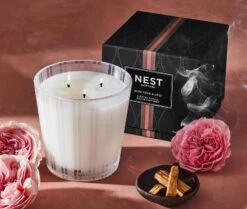 Rose Noir & Oud 3-Wick Candle -Home Fragrance Store NESTNY CORE RO CAN 3W 3