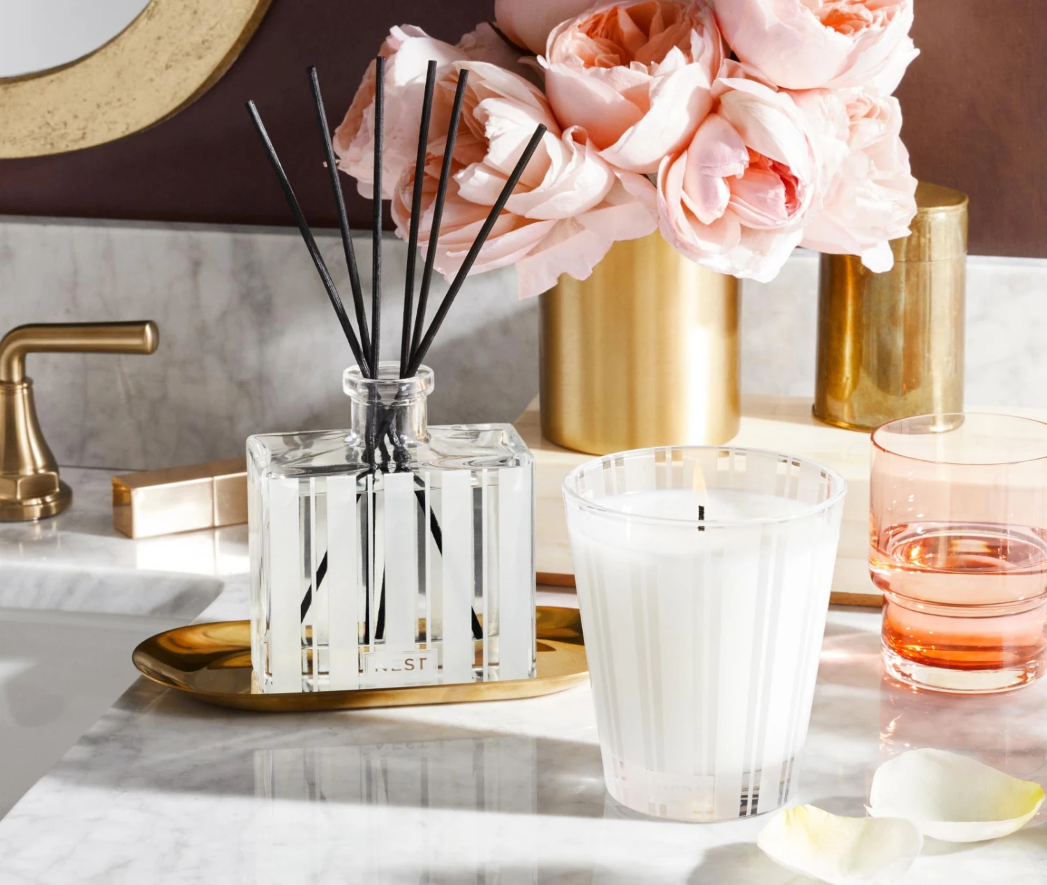 Rose Noir & Oud Classic Candle 6 Rose Noir & Oud Classic Candle - Image 4