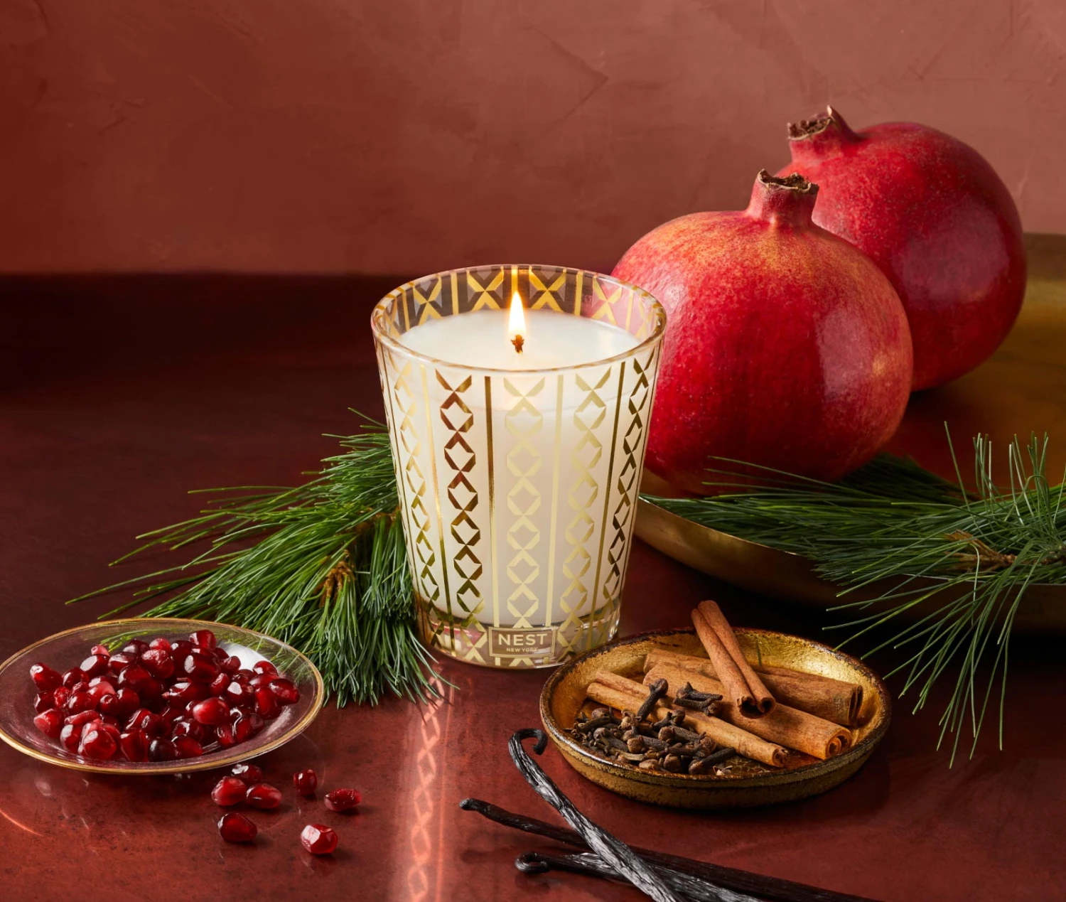 Holiday Classic Candle 4 Holiday Classic Candle - Image 2